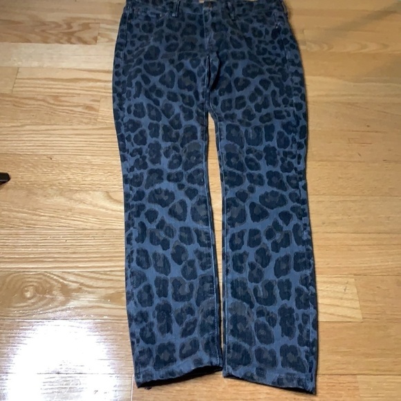 Mother the Looker jeans in paw (leopard) - Picture 3 of 11